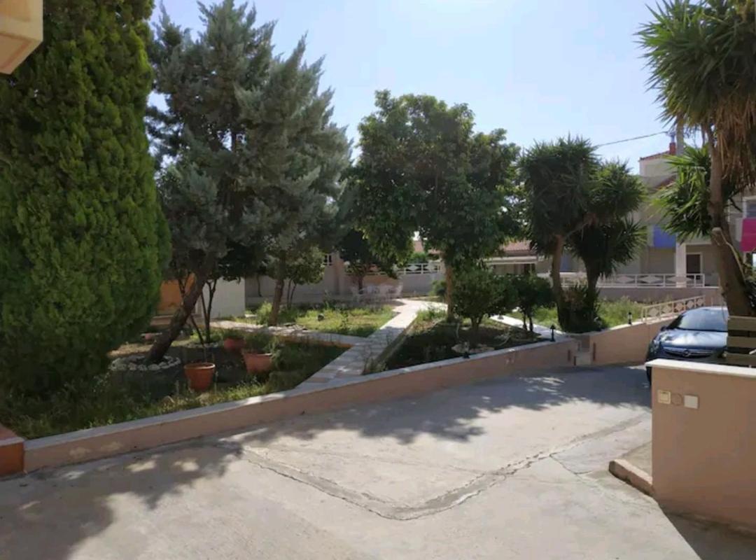 Ferienwohnung Ioannis Mégara Exterior foto